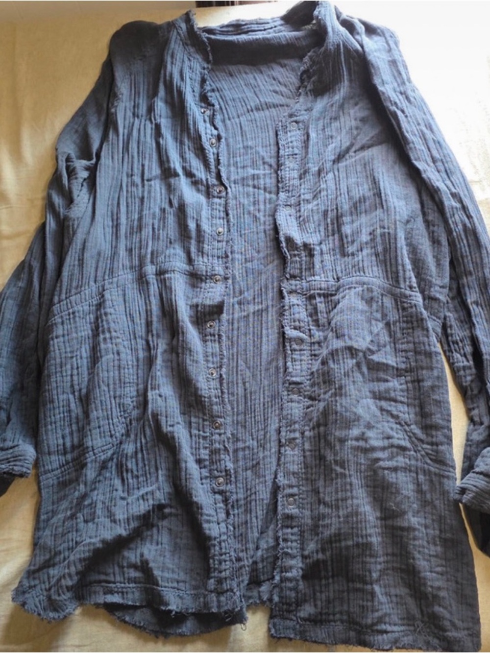 NATURAL LIFE Long Sleeve /Cardigan Button Front Gauze Top in Blue